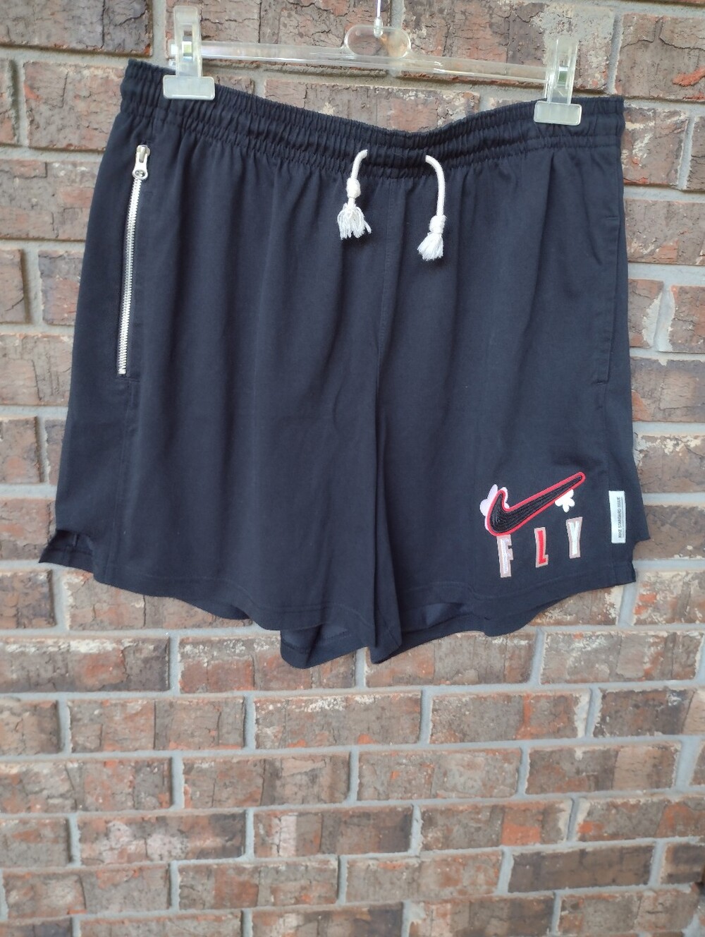 Nike Fly Womens XXL Black Dri-Fit Shorts Pull On Spell Out Zipper Pocket Swoosh